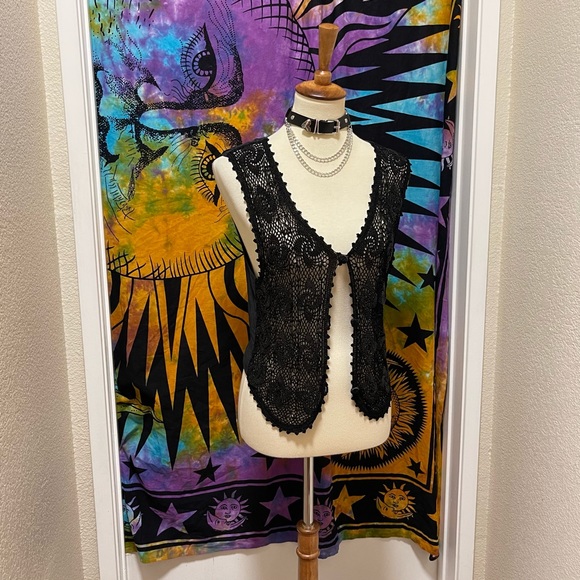 🌈 Crochet lovely Vintage vest - Picture 4 of 13